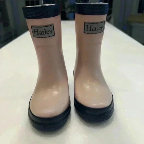Hatley Little Girls Solid Pink Navy Trim Rain Boots Size 6 - Picture 5 of 9